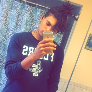 Meet your Posher, Miles